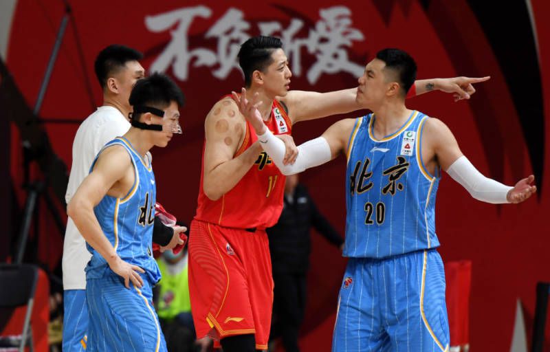 老师扒下内裤让我爽了一夜动态图